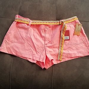 Mossimo NWT Lower Waist & Straight hip shorts size